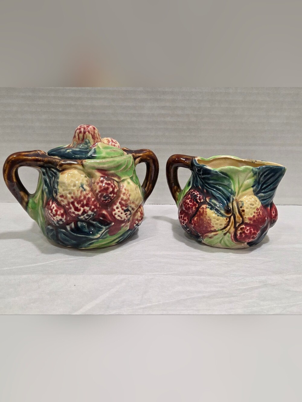 Vintage Berries Sugar And Creamer Set Japan